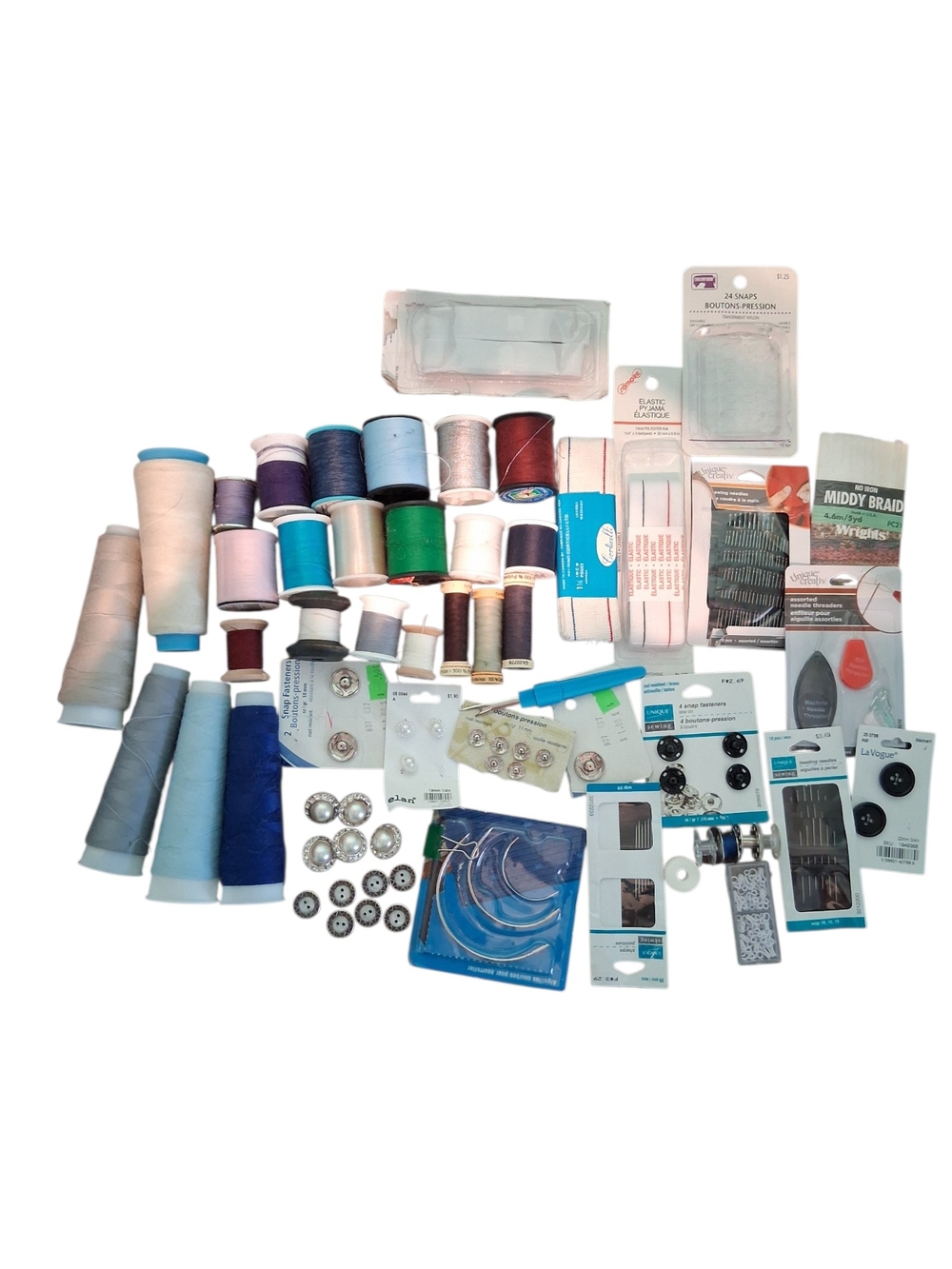Assorted  Sewing Thread and Notions For Crafts, Sewing 1018